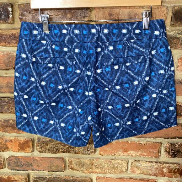 J. Crew Blue Ikat Tapestry Woven Flat Front Chino Side-Zip Shorts Women's Size 4 - Picture 3 of 5